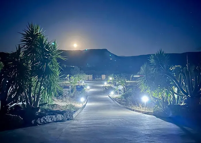 Monte Calvia Villa *